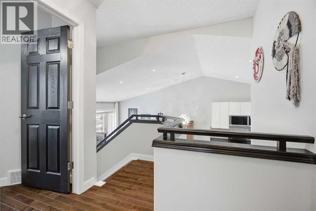 912 Silver Creek Drive Nw, Airdrie, Alberta  T4B 2P6 - Photo 19 - A2299729