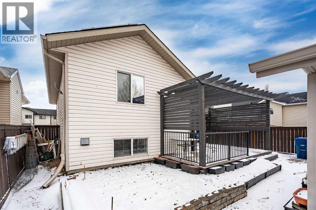 912 Silver Creek Drive Nw, Airdrie, Alberta  T4B 2P6 - Photo 29 - A2299729