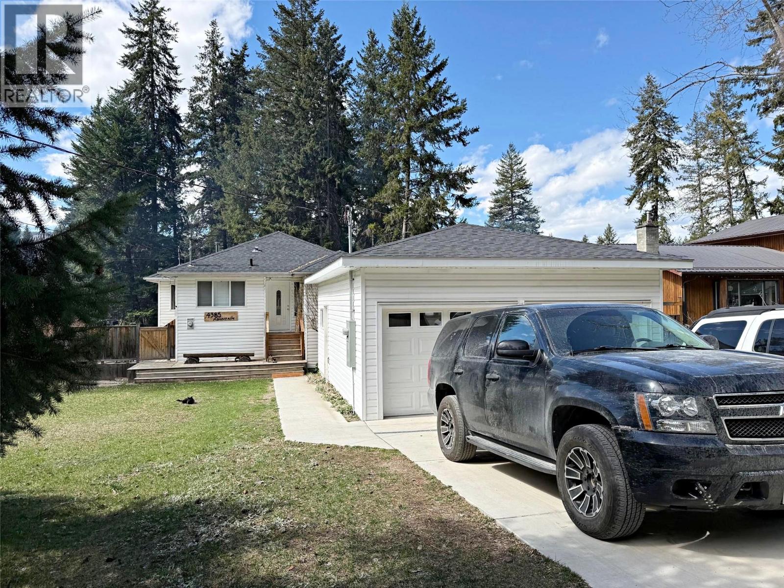 4385 Mountain Road, Barriere, British Columbia  V0E 1E0 - Photo 2 - 10382908