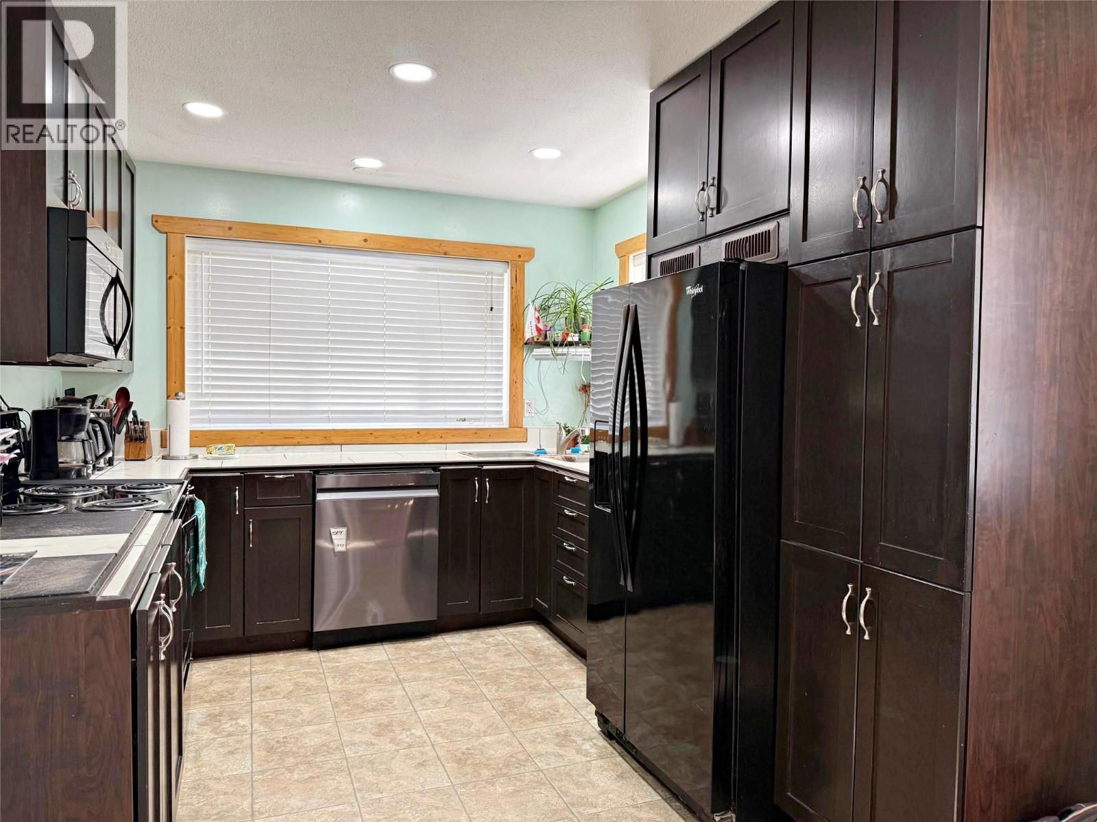 4385 Mountain Road, Barriere, British Columbia  V0E 1E0 - Photo 3 - 10382908