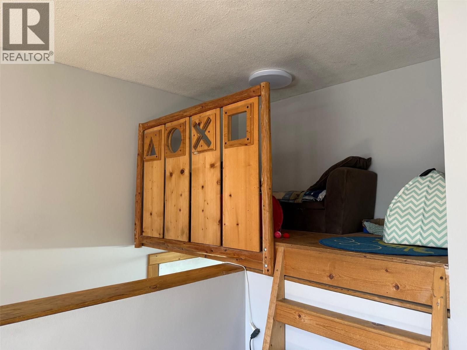 4385 Mountain Road, Barriere, British Columbia  V0E 1E0 - Photo 12 - 10382908