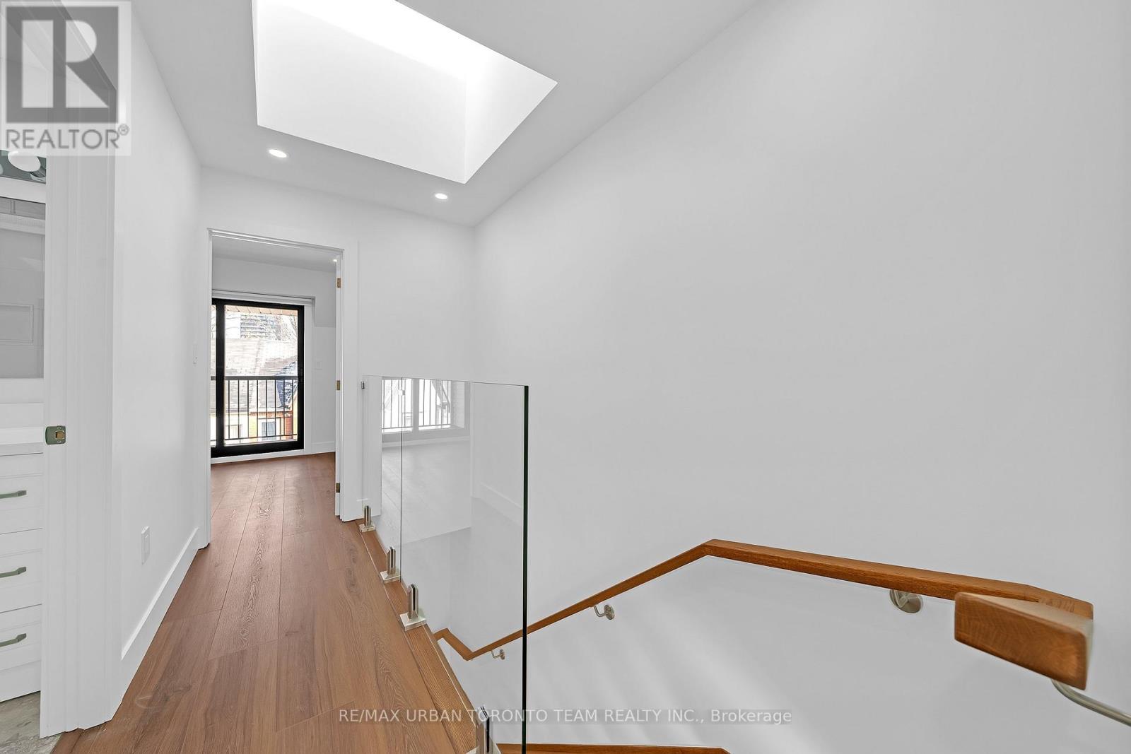 5 Wascana Avenue, Toronto, Ontario  M5A 1V6 - Photo 30 - C12991506