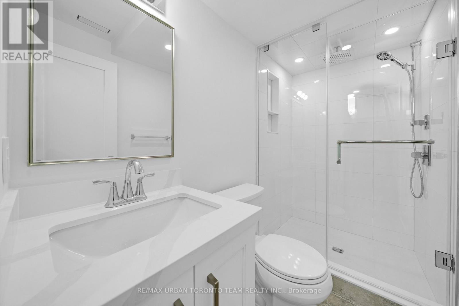 5 Wascana Avenue, Toronto, Ontario  M5A 1V6 - Photo 43 - C12991506