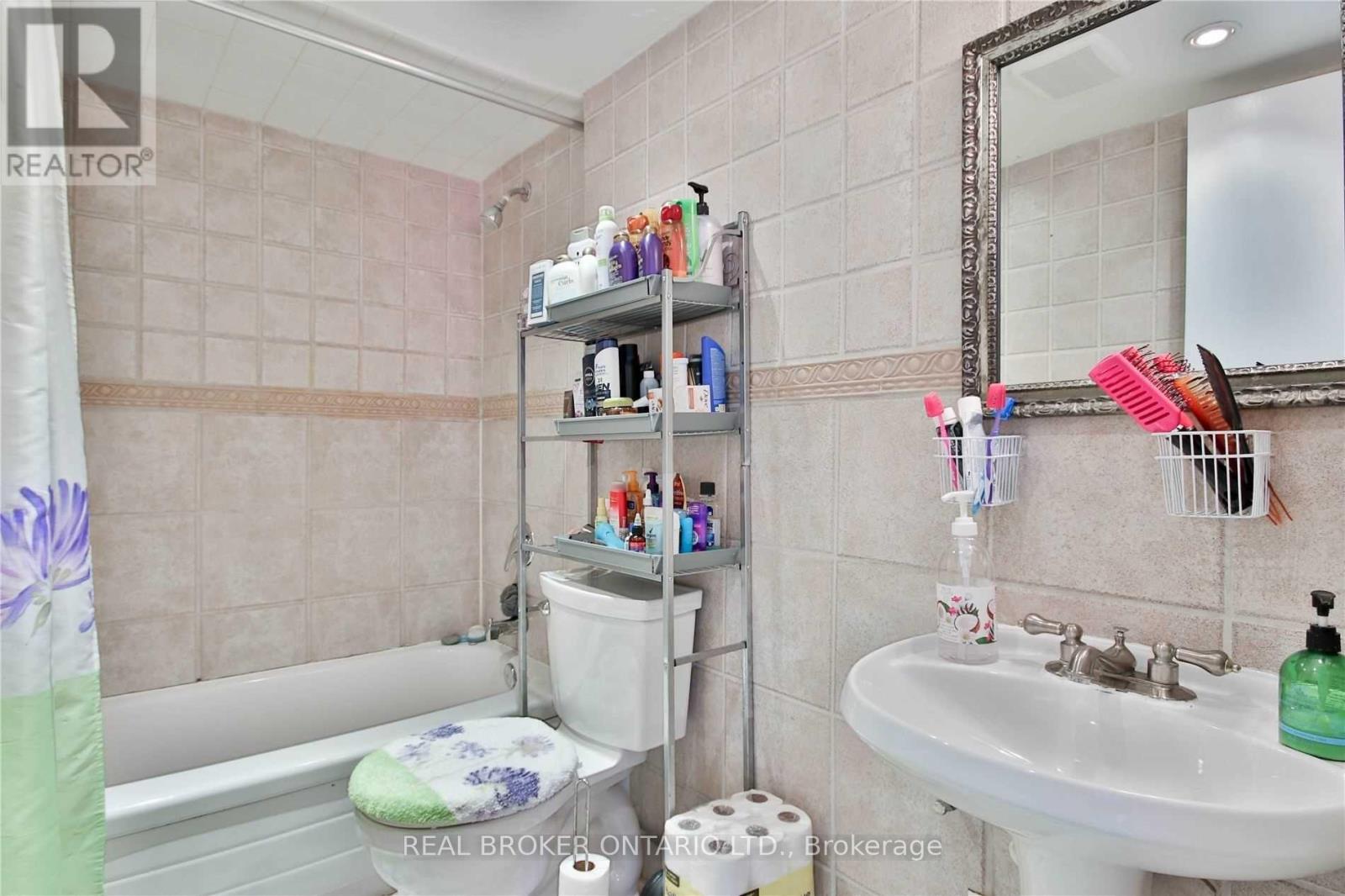 1804 - 20 Edgecliff Golfway, Toronto, Ontario  M3C 3A4 - Photo 18 - C12991602