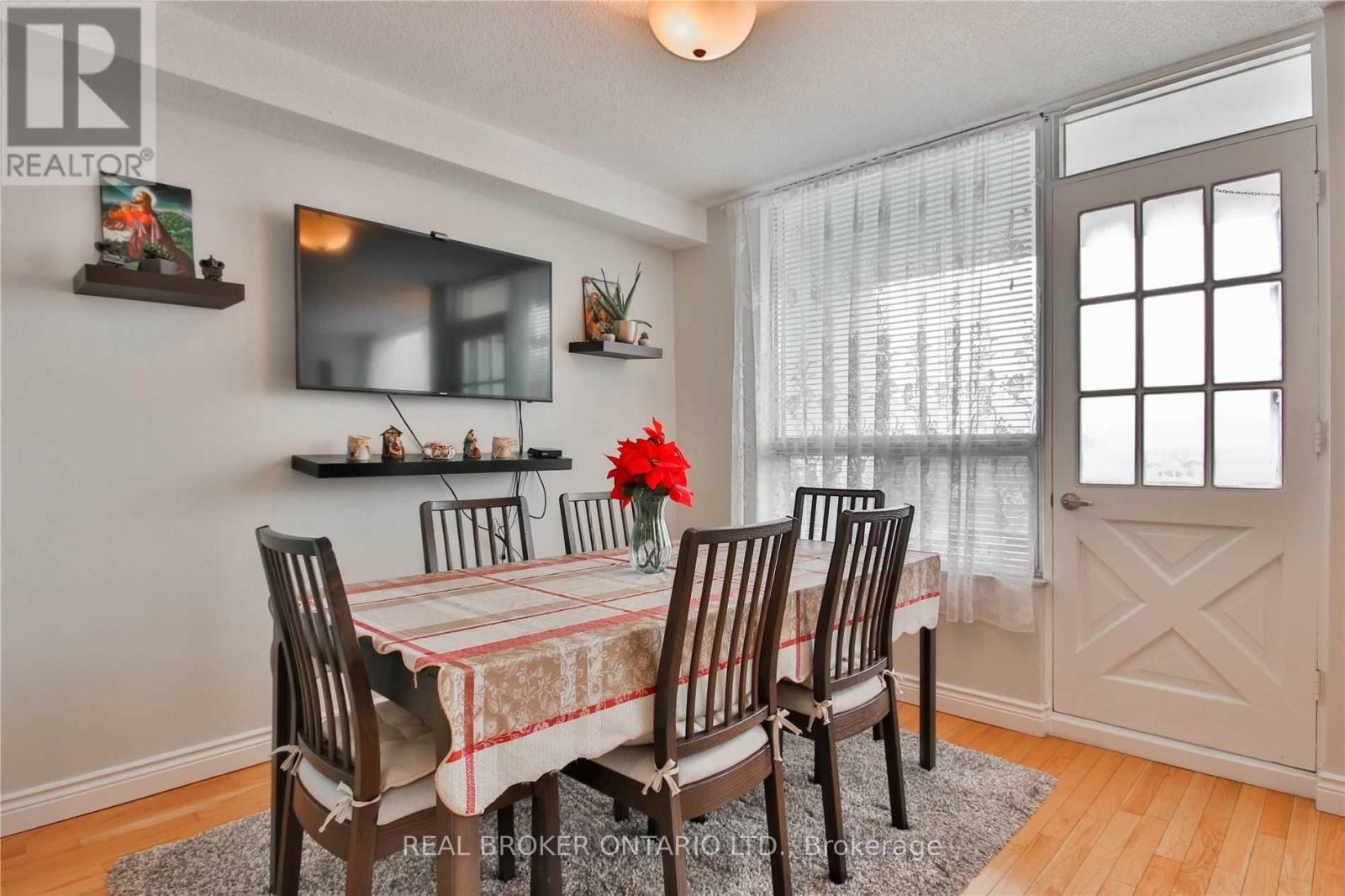 1804 - 20 Edgecliff Golfway, Toronto, Ontario  M3C 3A4 - Photo 8 - C12991602