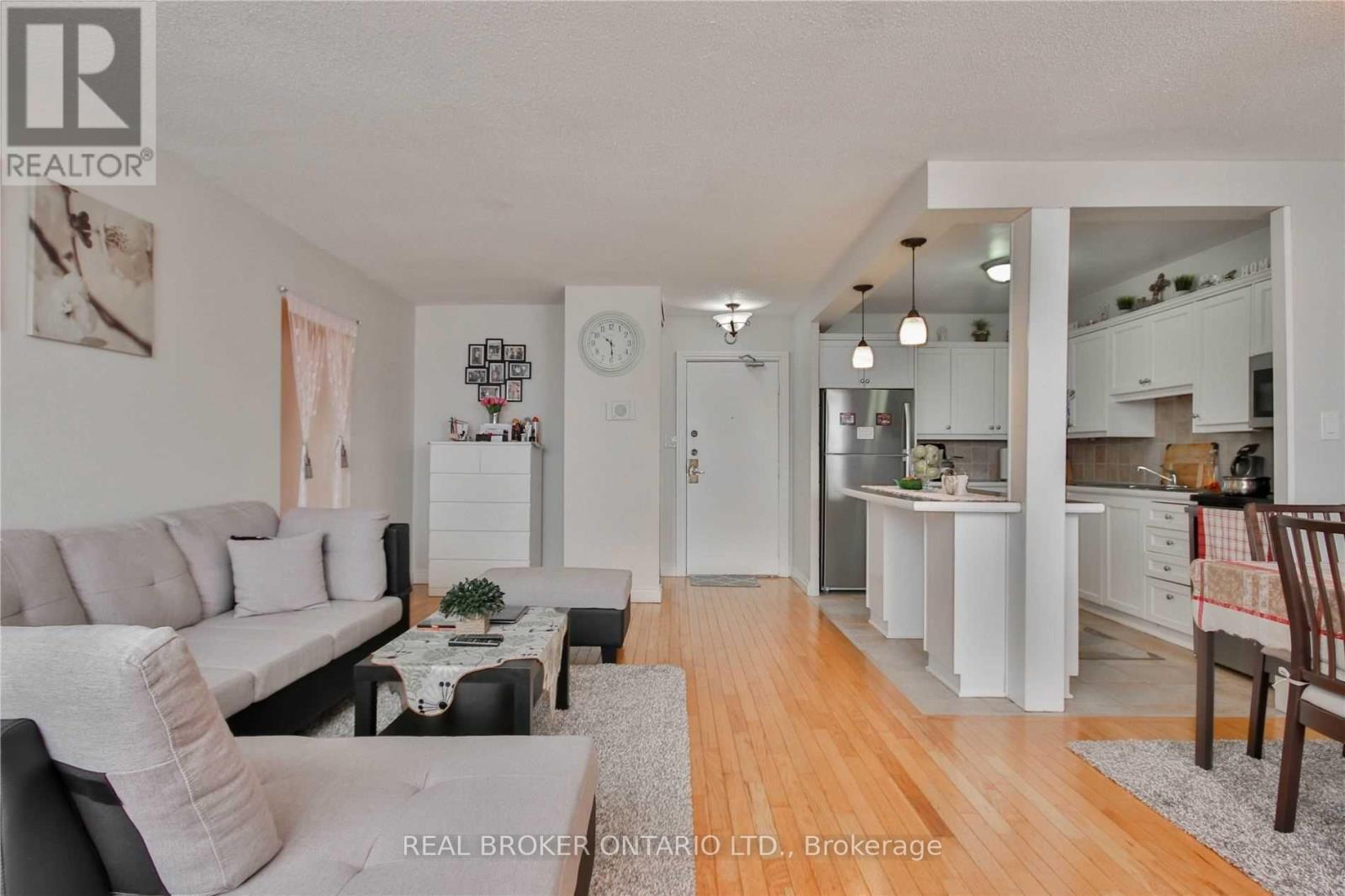 1804 - 20 Edgecliff Golfway, Toronto, Ontario  M3C 3A4 - Photo 9 - C12991602