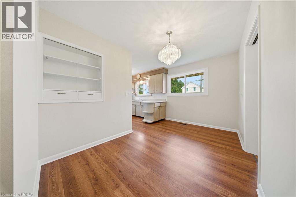 51 Graham Avenue, Brantford, Ontario  N3T 1C6 - Photo 10 - 40818899