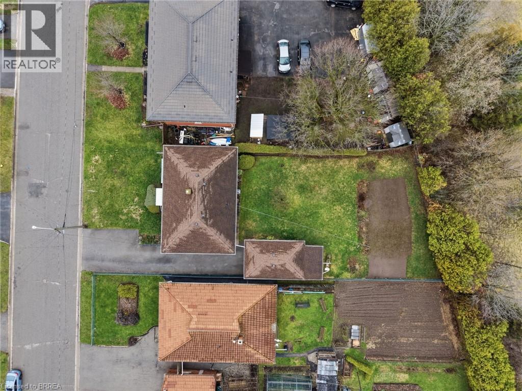 51 Graham Avenue, Brantford, Ontario  N3T 1C6 - Photo 29 - 40818899