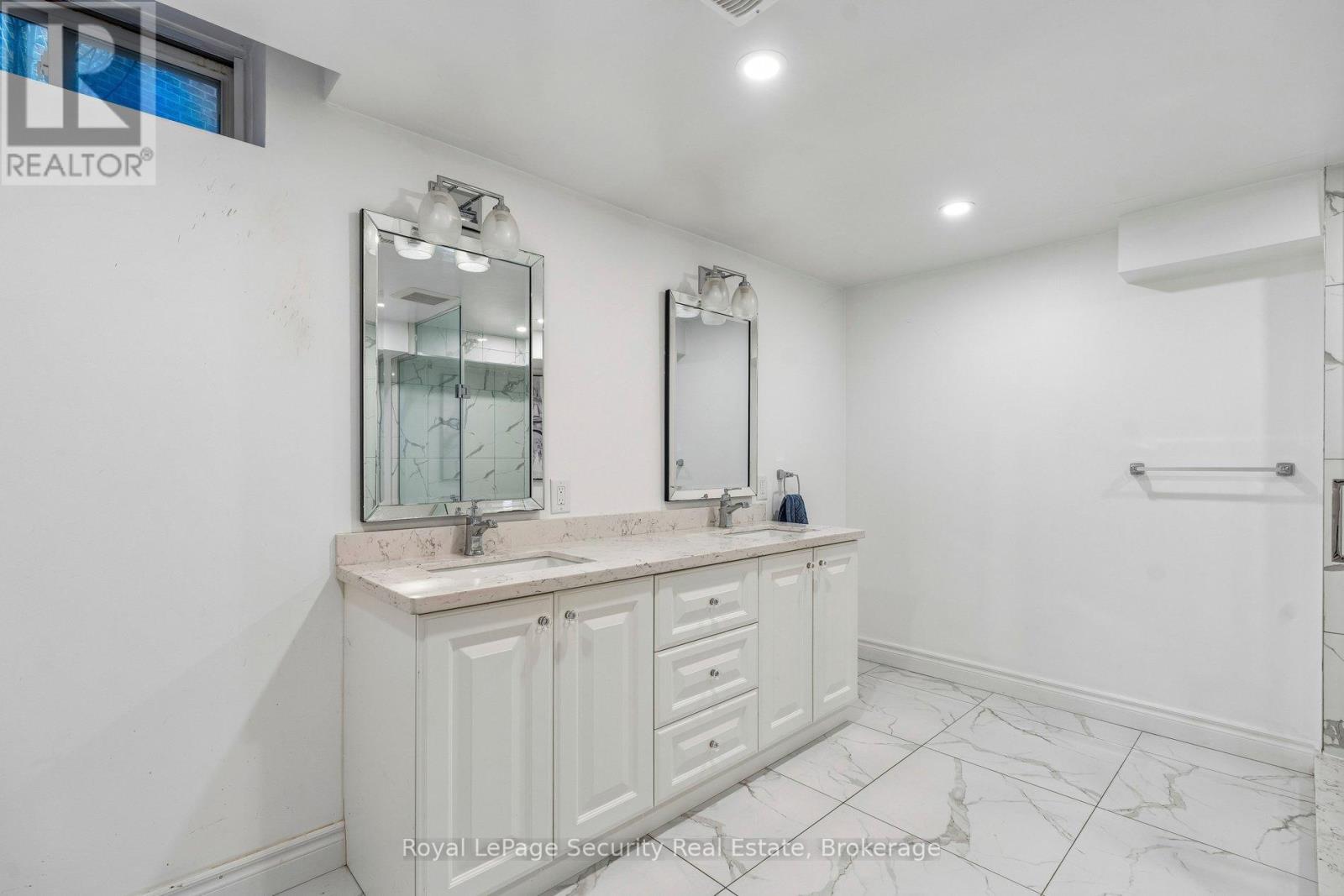 23 Fielding Drive, Aurora, Ontario L4G 4Z4 - Photo 43 - N12991510