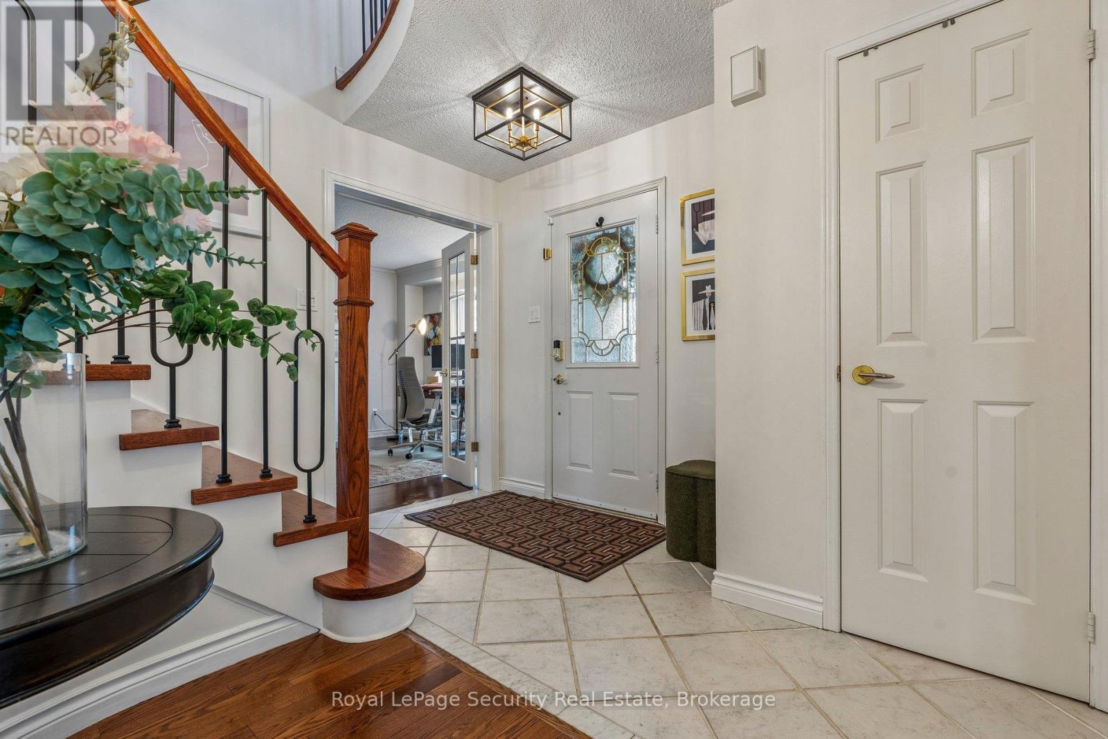 23 Fielding Drive, Aurora, Ontario L4G 4Z4 - Photo 5 - N12991510