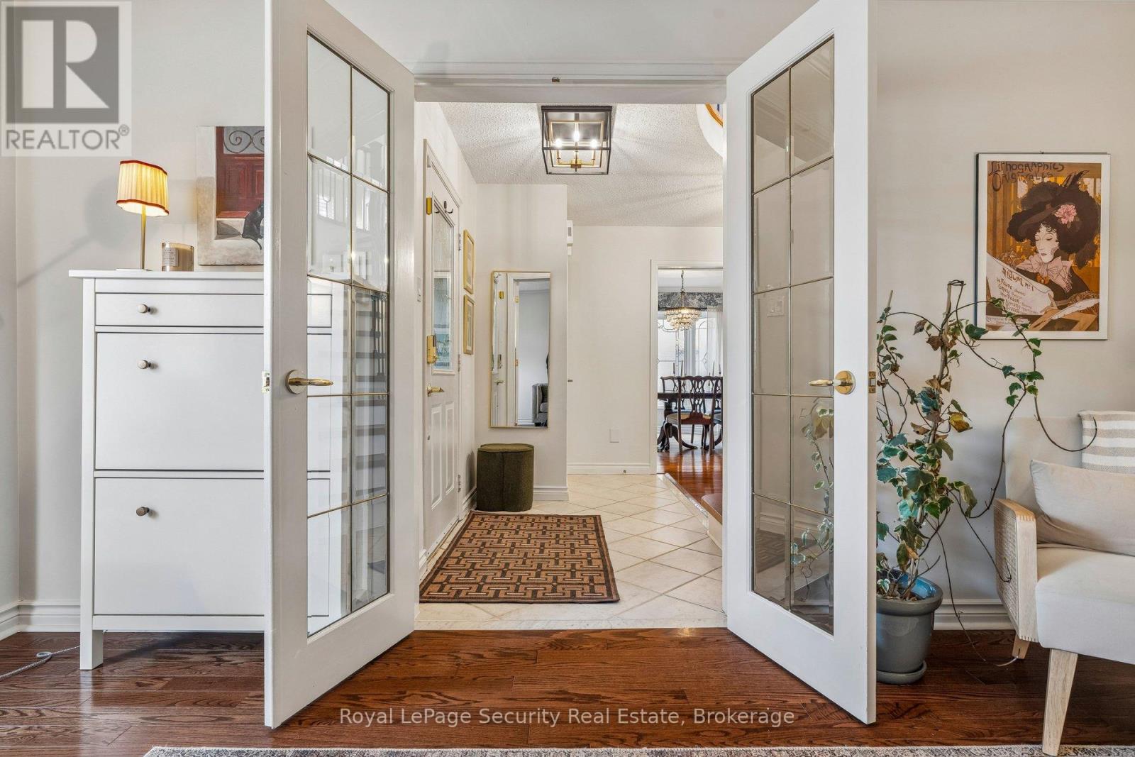 23 Fielding Drive, Aurora, Ontario L4G 4Z4 - Photo 7 - N12991510