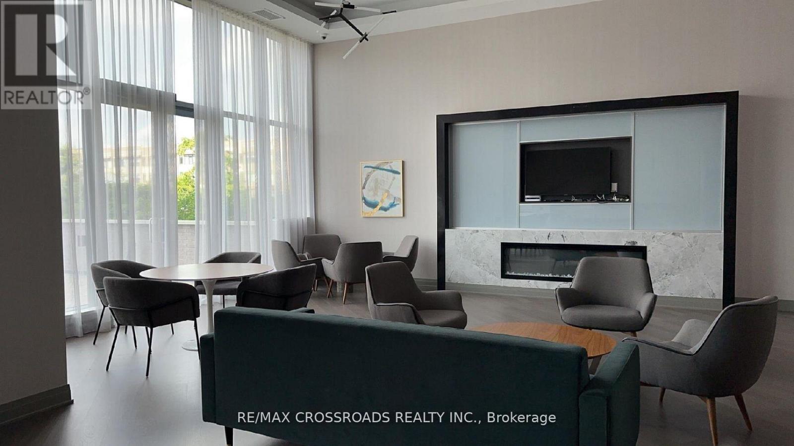 310 - 100 Eagle Rock Way, Vaughan, Ontario  L6A 5A7 - Photo 12 - N12991550