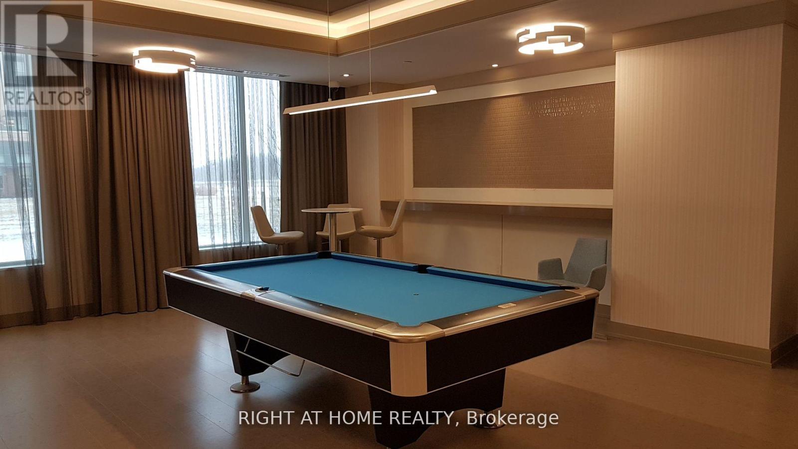 827 - 15 Water Walk Drive, Markham, Ontario  L6G 0G2 - Photo 13 - N12991574