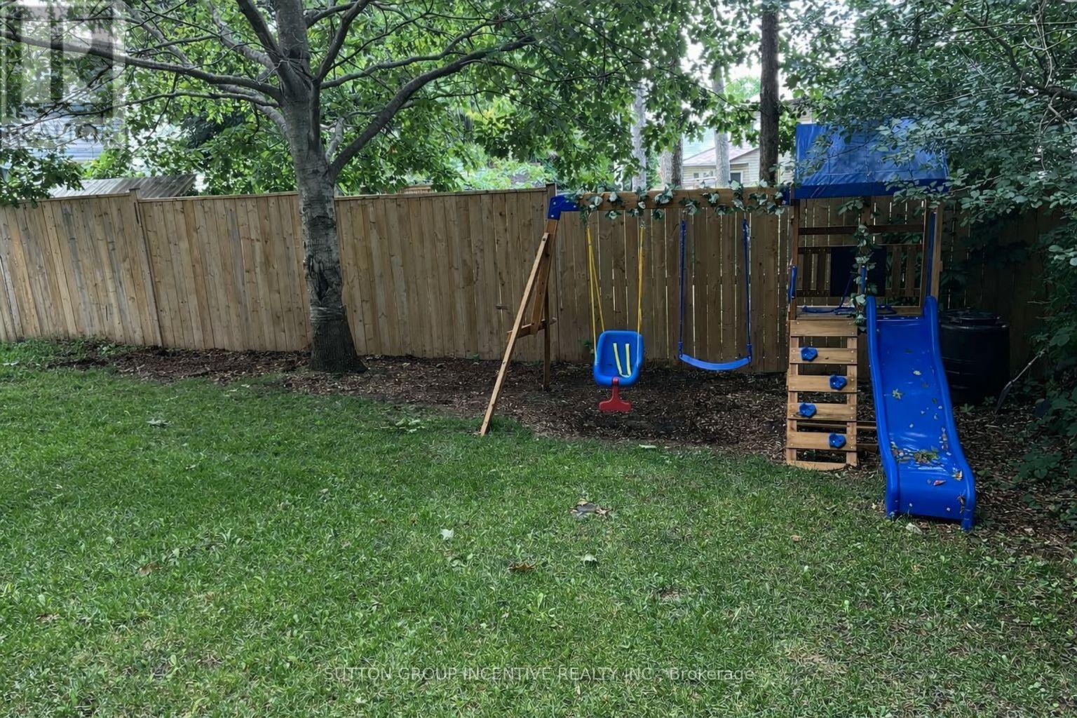 56 Shakespeare Crescent, Barrie, Ontario  L4N 6C1 - Photo 29 - S12991596