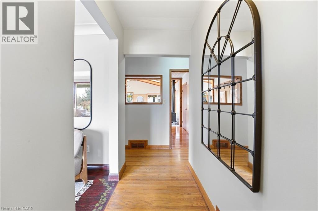 246 Main Street E, Grimsby, Ontario  L3M 1P6 - Photo 8 - 40820244