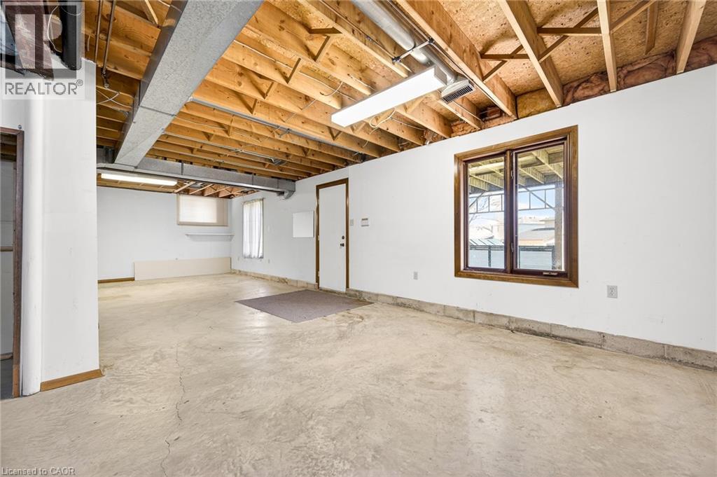 27 Trieste Place, Hamilton, Ontario  L9B 2C3 - Photo 36 - 40820230