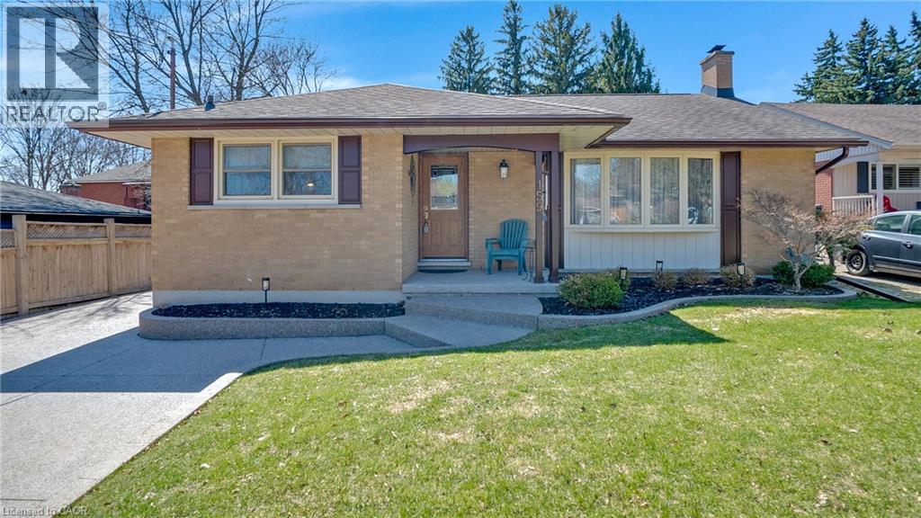 159 ELKINGTON Drive, Kitchener, Ontario