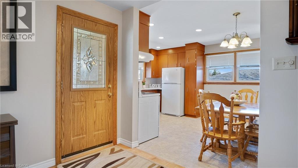 159 Elkington Drive, Kitchener, Ontario  N2B 1S1 - Photo 6 - 40818591