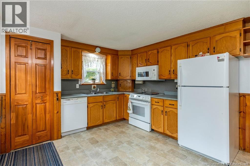 1277 Route 118, White Rapids, New Brunswick  E9B 1B5 - Photo 2 - NB130476