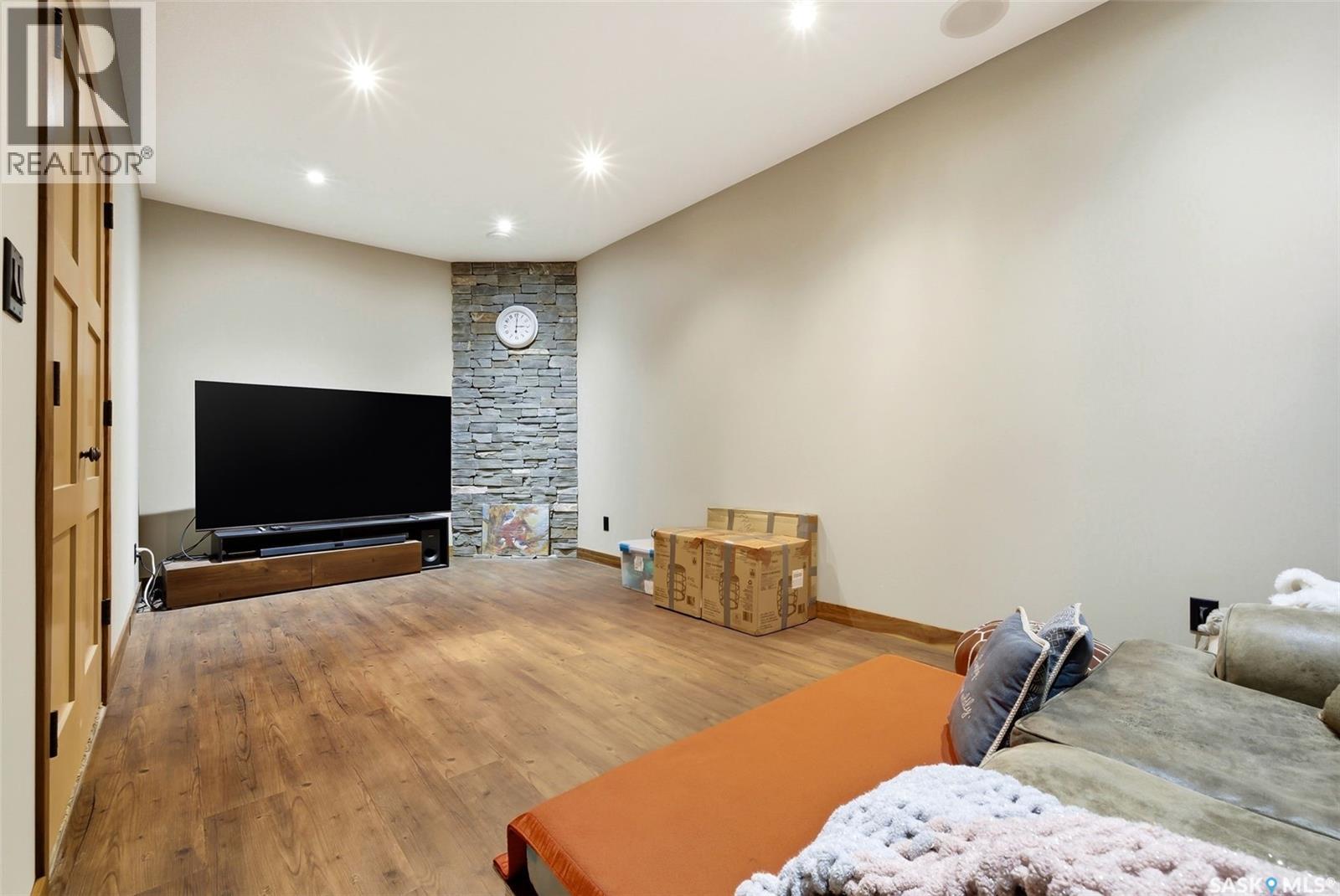 7502 Lilac Place, Regina, Saskatchewan  S4Y 0B3 - Photo 41 - SK030941