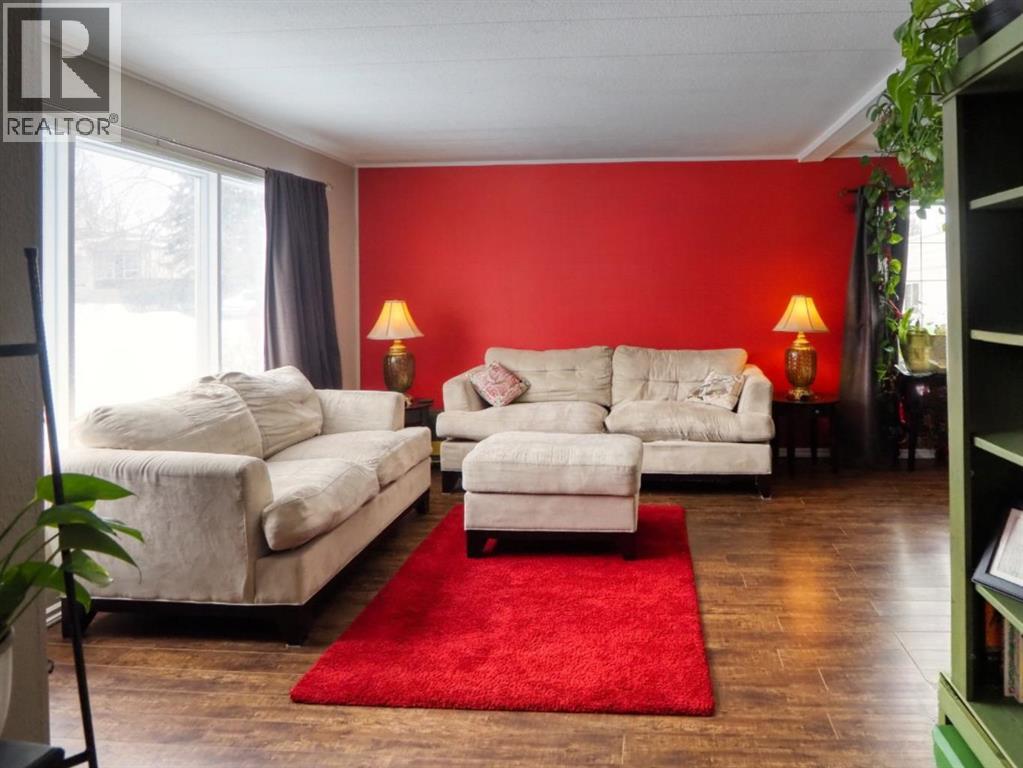 62 Parkland Drive, Sylvan Lake, Alberta  T4S 1J2 - Photo 14 - A2292631