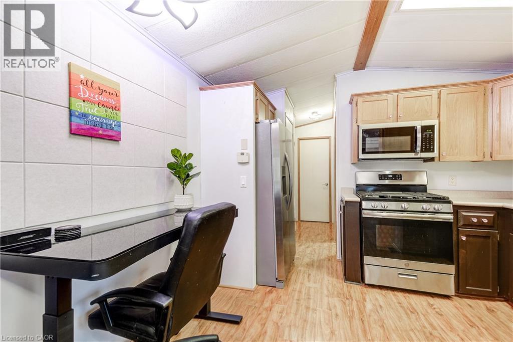 490 Spruce Street, Fergus, Ontario  N1M 2W5 - Photo 11 - 40805377