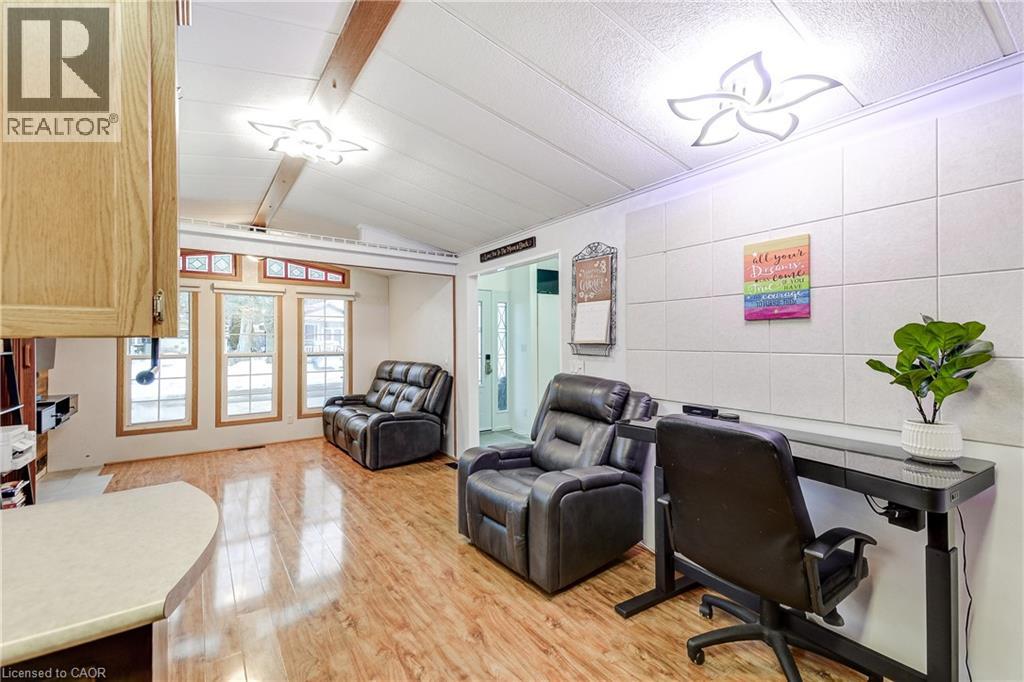 490 Spruce Street, Fergus, Ontario  N1M 2W5 - Photo 15 - 40805377