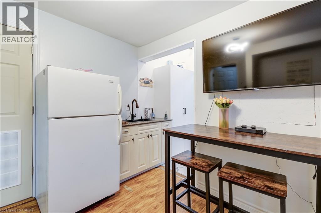 490 Spruce Street, Fergus, Ontario  N1M 2W5 - Photo 25 - 40805377