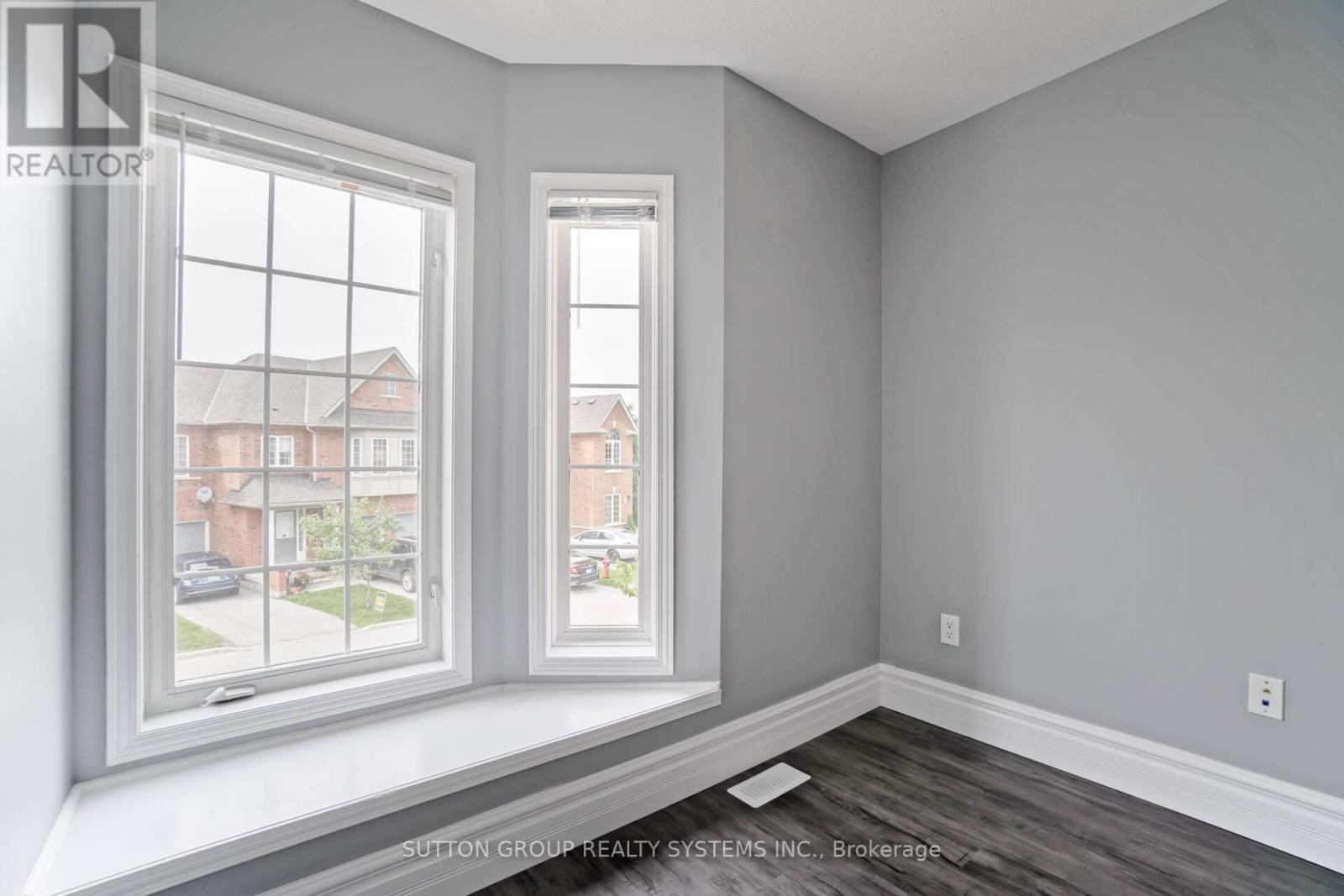 14 - 6399 Spinnaker Circle, Mississauga, Ontario  L5W 1Z6 - Photo 25 - W12991504