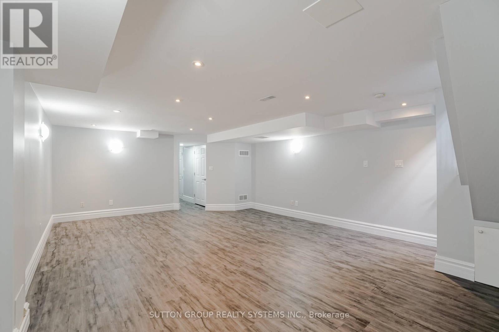 14 - 6399 Spinnaker Circle, Mississauga, Ontario  L5W 1Z6 - Photo 29 - W12991504