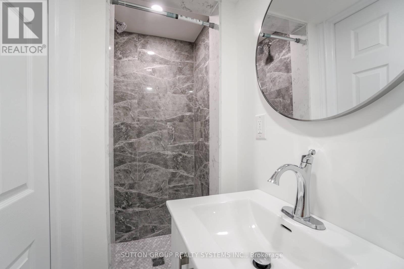 14 - 6399 Spinnaker Circle, Mississauga, Ontario  L5W 1Z6 - Photo 31 - W12991504