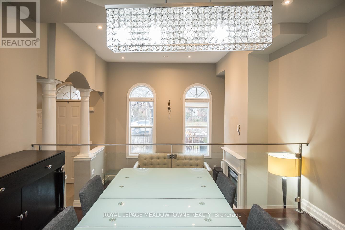 3486 Eglinton Avenue W, Mississauga, Ontario  L5M 7P4 - Photo 10 - W12991512