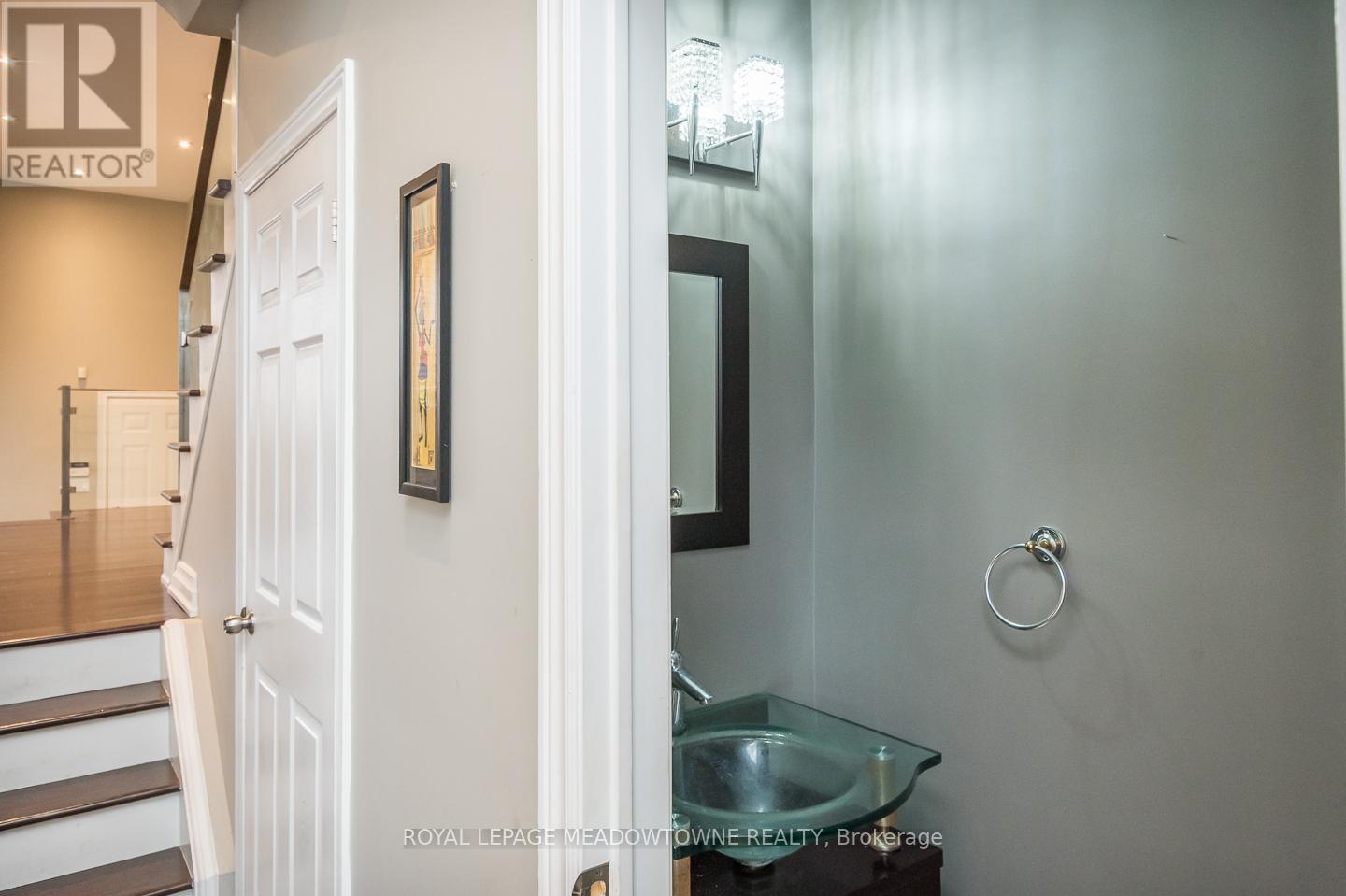 3486 Eglinton Avenue W, Mississauga, Ontario  L5M 7P4 - Photo 16 - W12991512