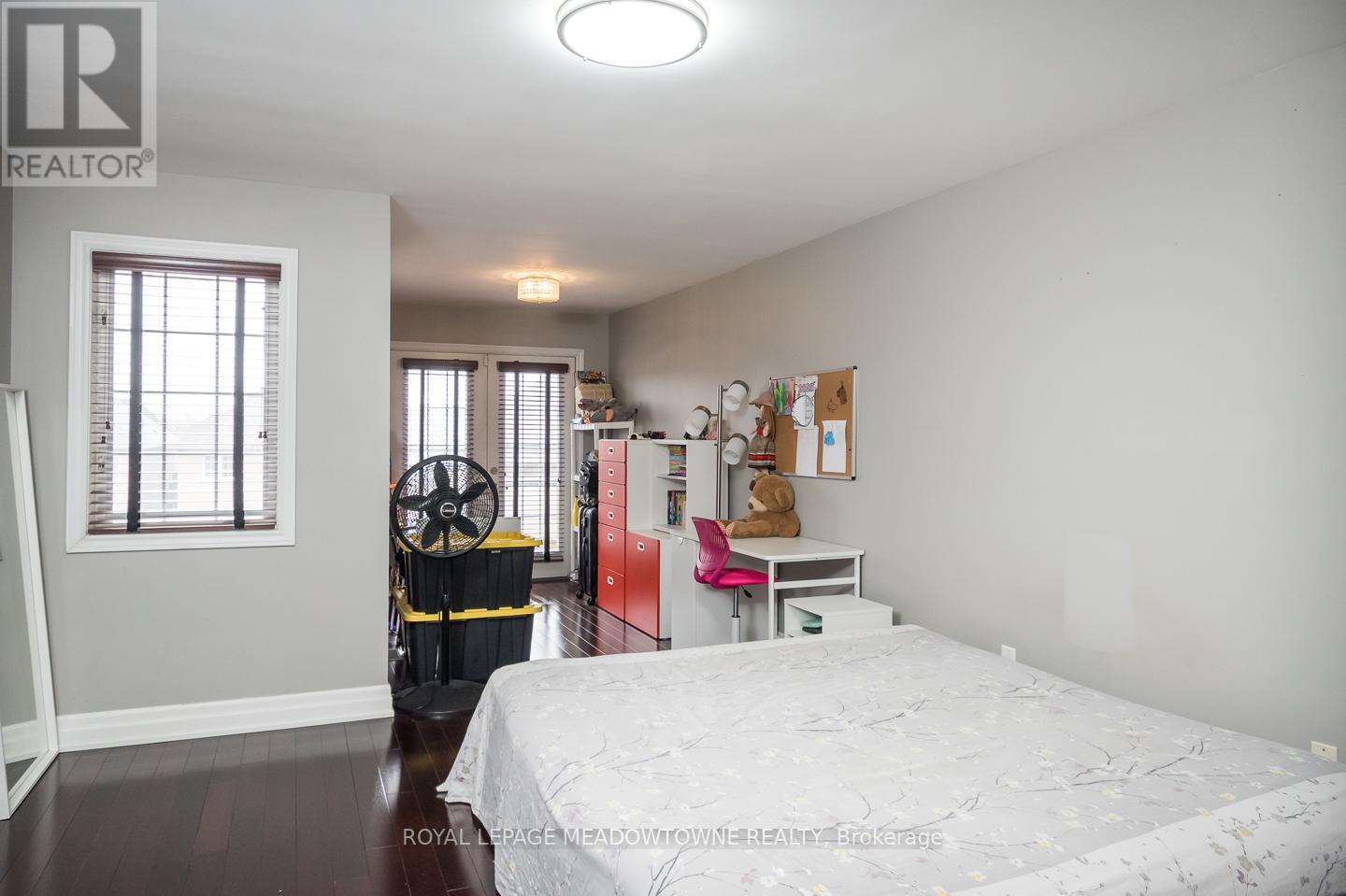 3486 Eglinton Avenue W, Mississauga, Ontario  L5M 7P4 - Photo 17 - W12991512