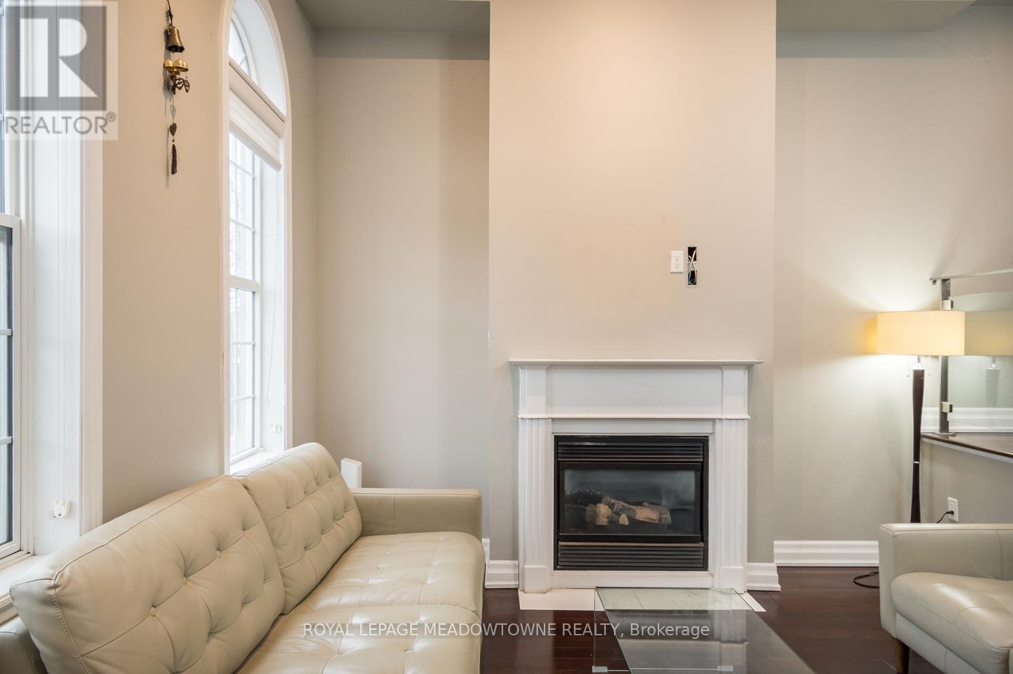 3486 Eglinton Avenue W, Mississauga, Ontario  L5M 7P4 - Photo 6 - W12991512