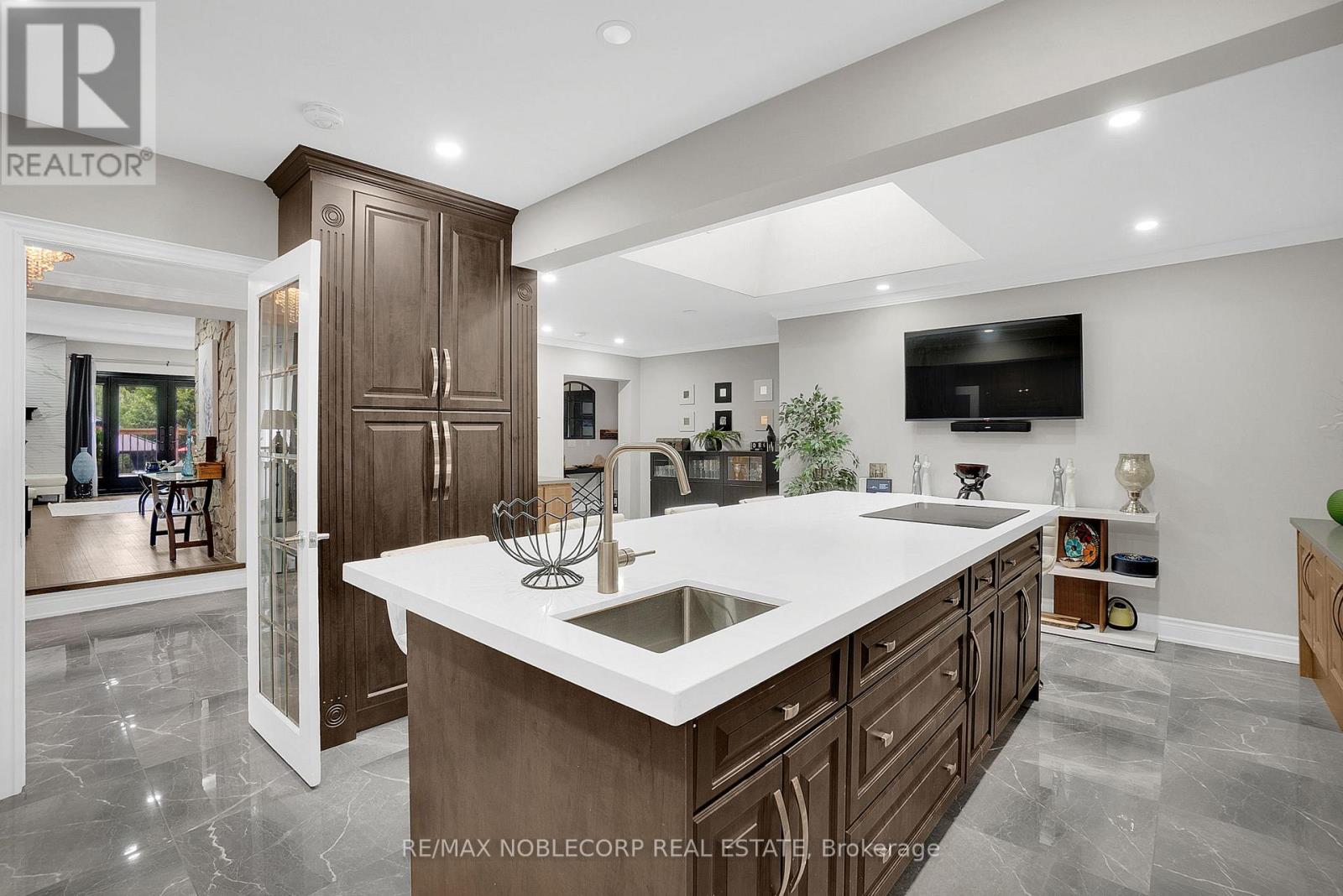 9240 Castlederg Side Road, Caledon, Ontario  L7E 0S2 - Photo 13 - W12991524