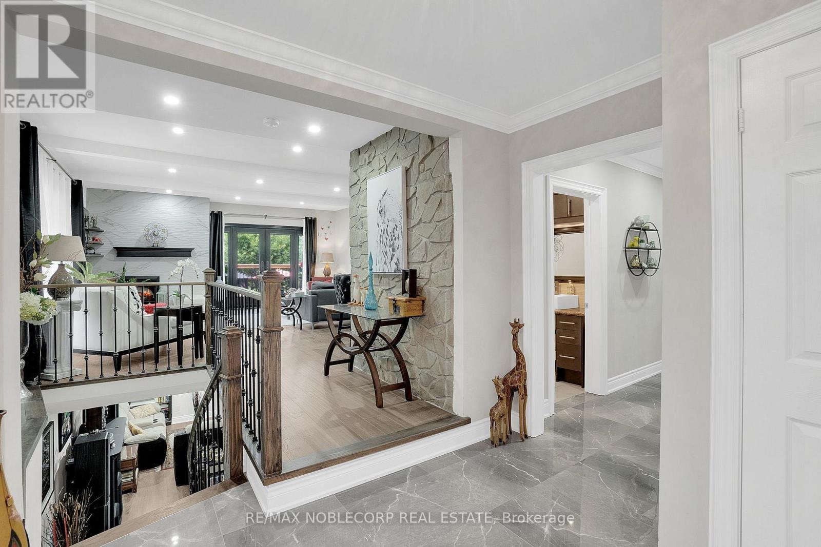 9240 Castlederg Side Road, Caledon, Ontario  L7E 0S2 - Photo 5 - W12991524