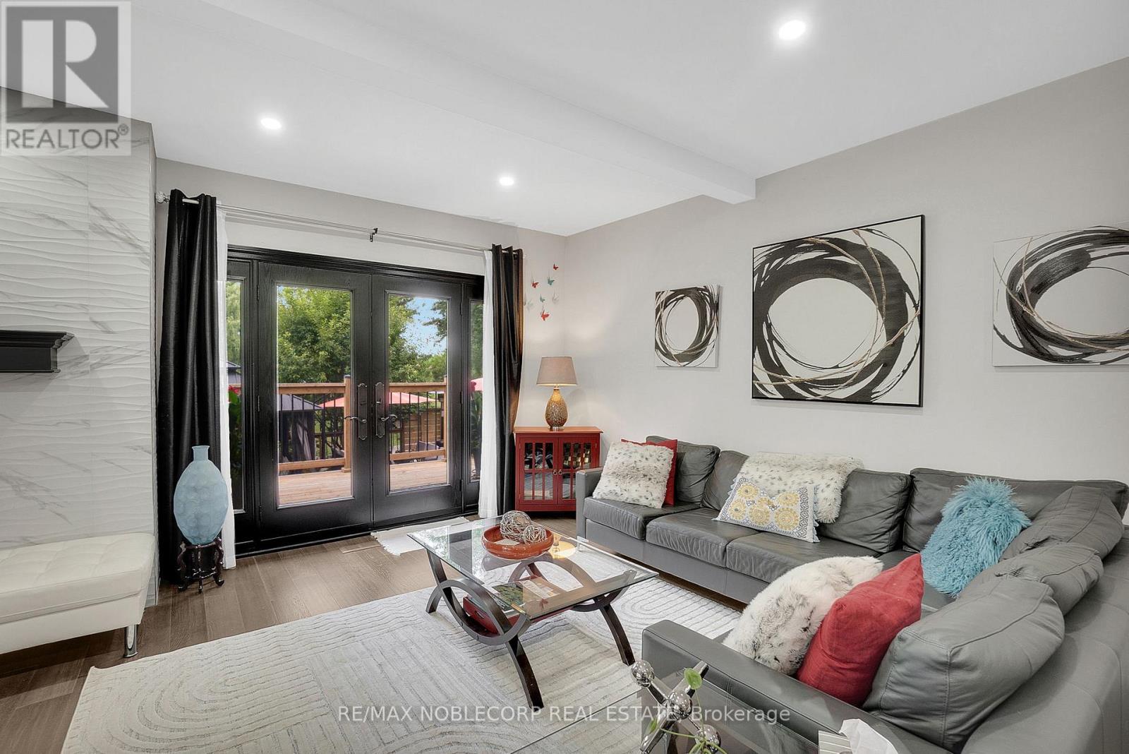 9240 Castlederg Side Road, Caledon, Ontario  L7E 0S2 - Photo 7 - W12991524