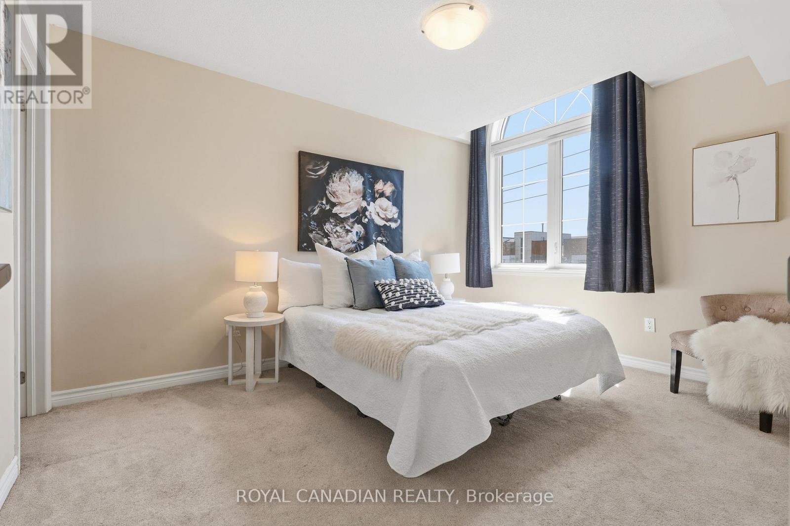 40-02 - 2420 Baronwood Drive, Oakville, Ontario  L6M 0X6 - Photo 16 - W12991562