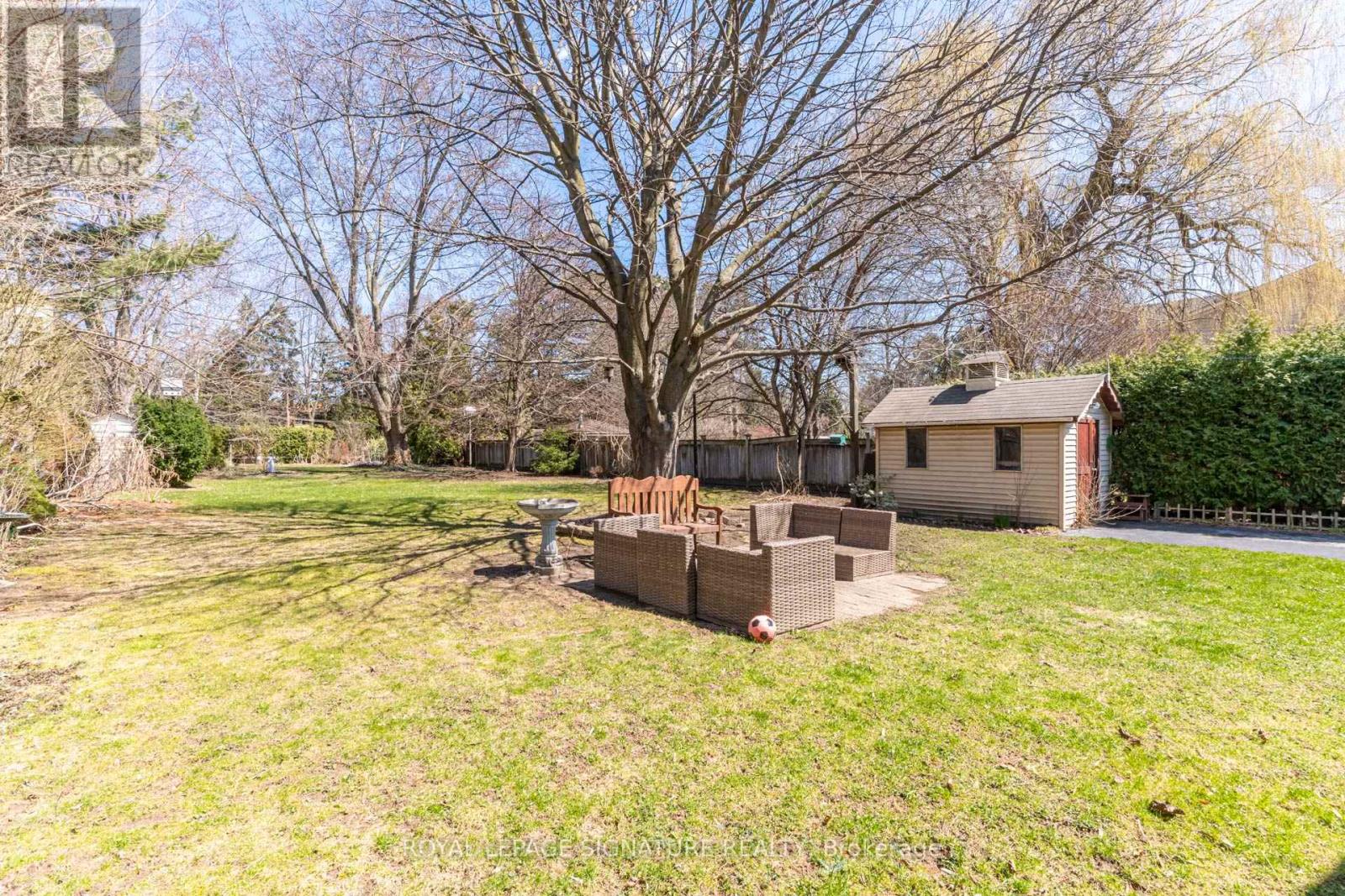 411 Maplehurst Avenue, Oakville, Ontario  L6L 4Y3 - Photo 24 - W12991588