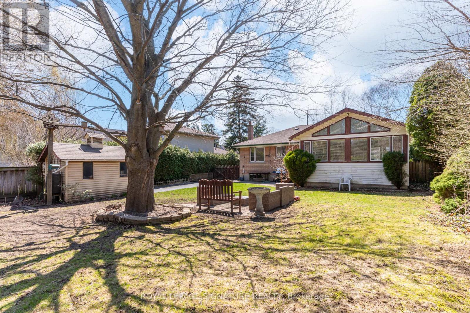 411 Maplehurst Avenue, Oakville, Ontario  L6L 4Y3 - Photo 26 - W12991588