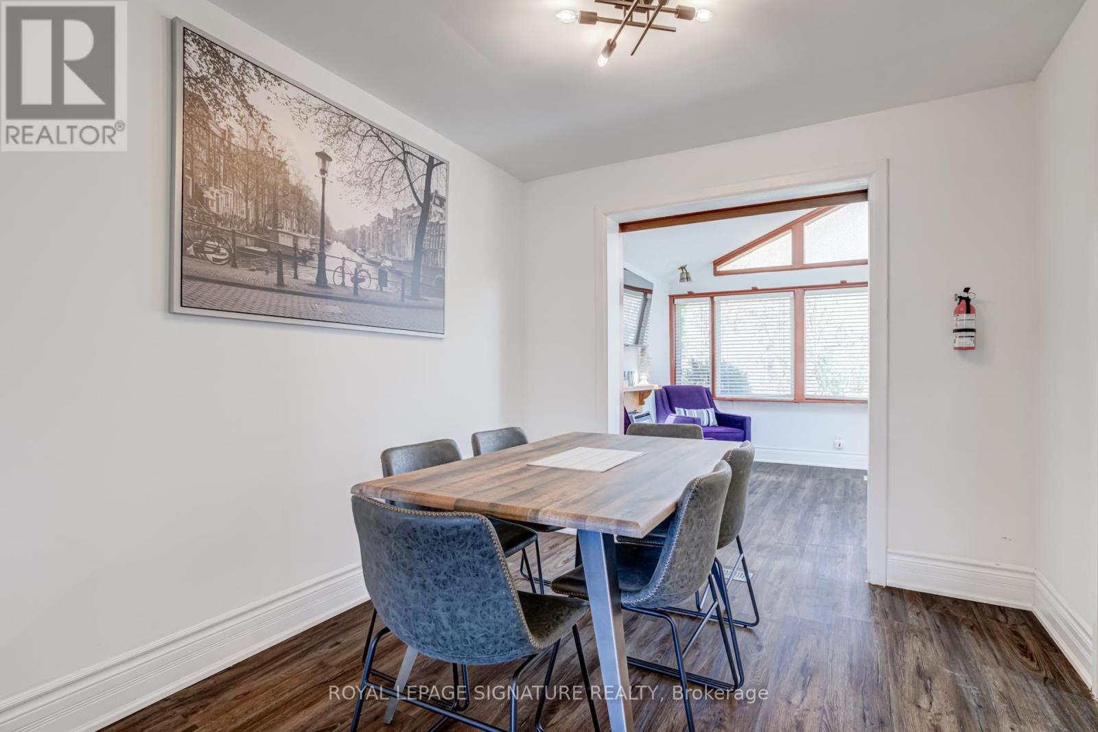 411 Maplehurst Avenue, Oakville, Ontario  L6L 4Y3 - Photo 9 - W12991588