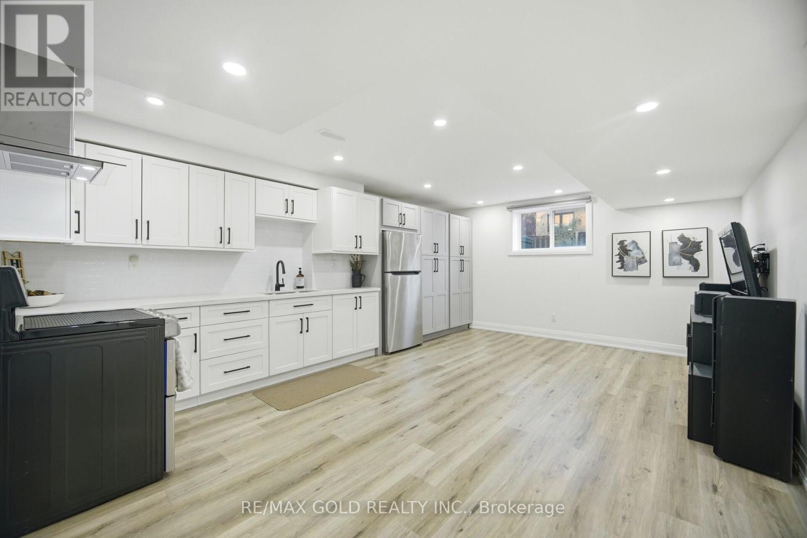 20 Peppermint Close, Brampton, Ontario L6P 3C7 - Photo 23 - W12991590