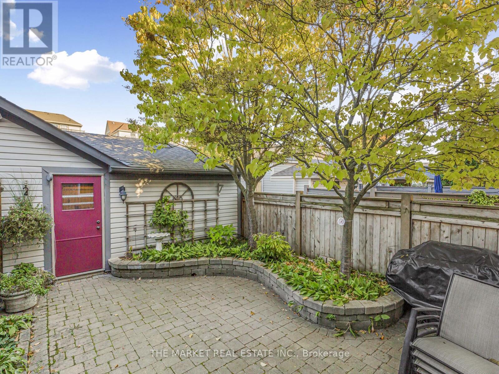 67 Winners Circle, Toronto, Ontario  M4L 3Y7 - Photo 20 - E12779024