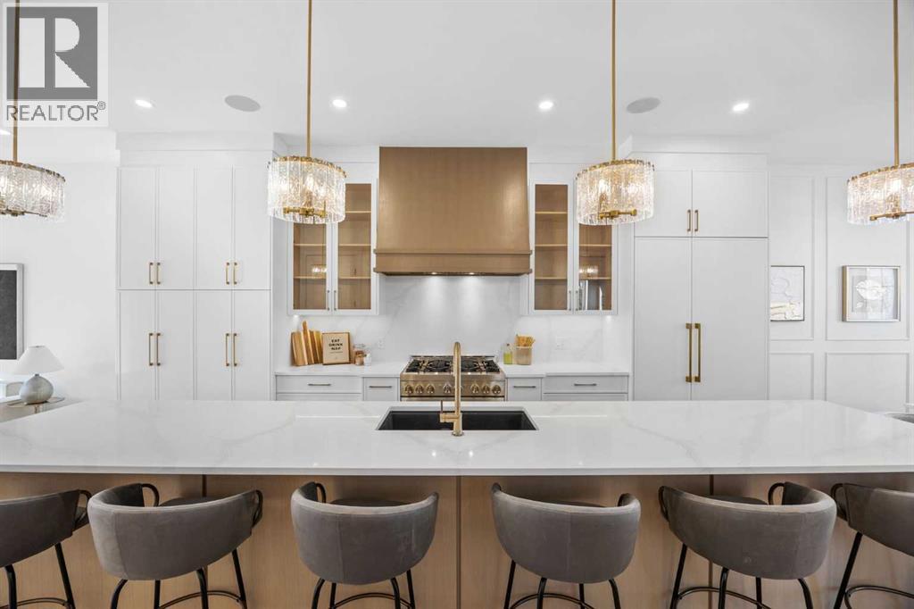 2207 26a Street Sw, Calgary, Alberta  T3E 2C2 - Photo 13 - A2299499