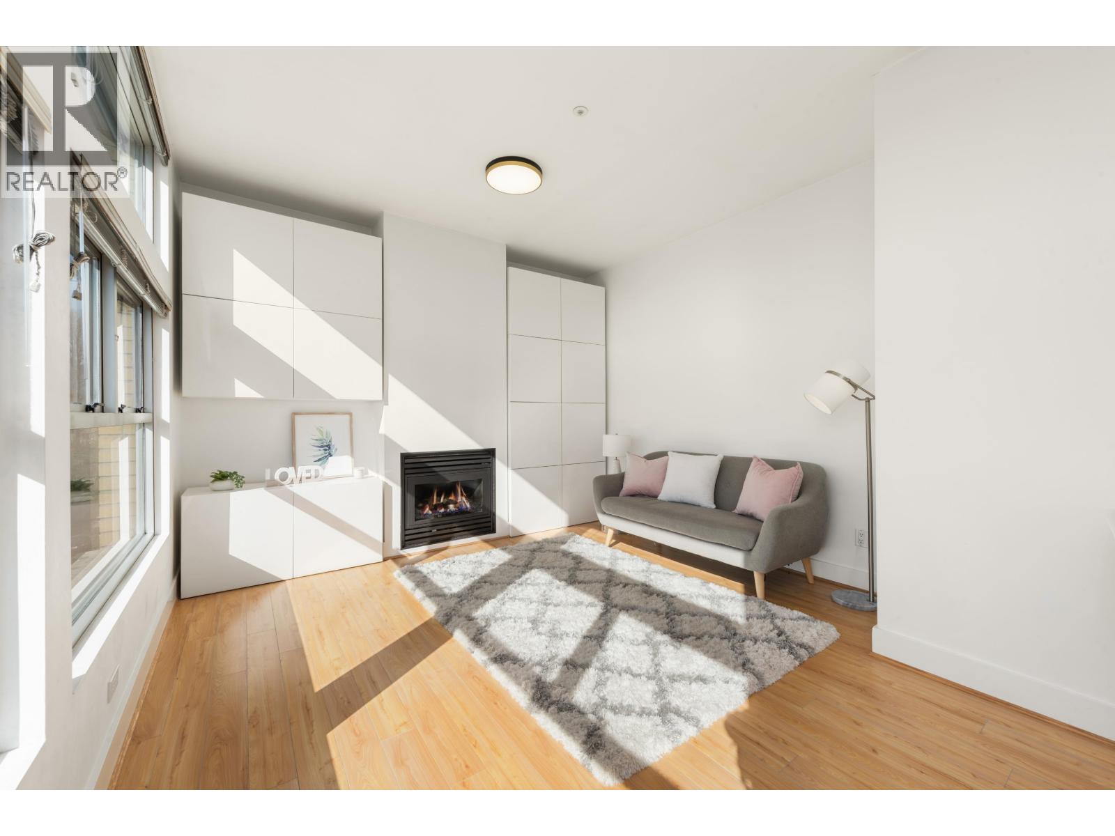 Ph2 2088 W 11th Avenue, Vancouver, British Columbia  V6J 2C9 - Photo 4 - R3110344