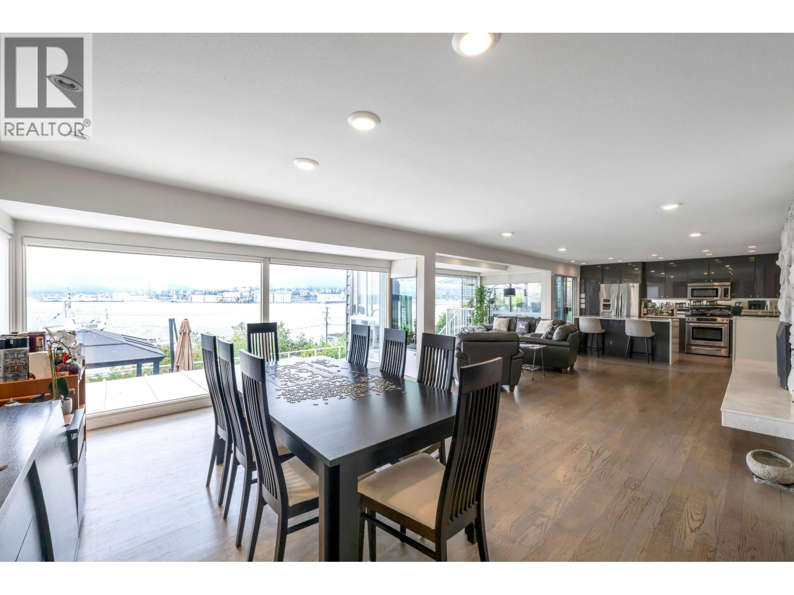 2385 Wall Street, Vancouver, British Columbia V5L 1B8 - Photo 15 - R3106240