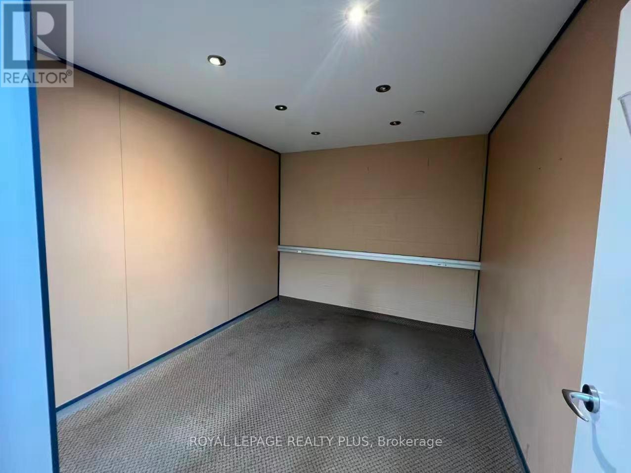 42 - 3065 Ridgeway Drive, Mississauga, Ontario  L5L 5M6 - Photo 6 - W12795136