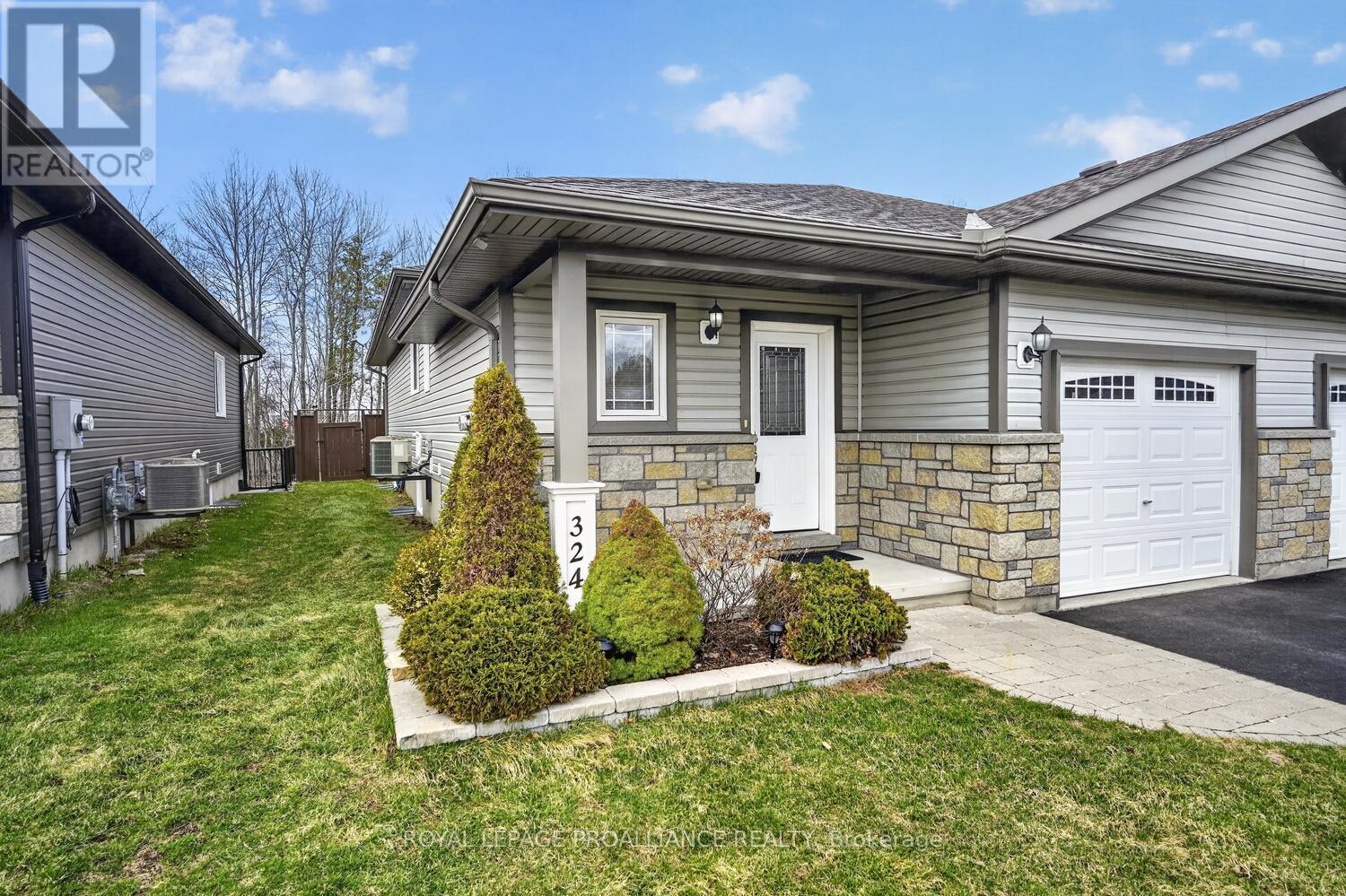 324 Fischl Drive, Prescott, Ontario  K0E 1T0 - Photo 2 - X12991884