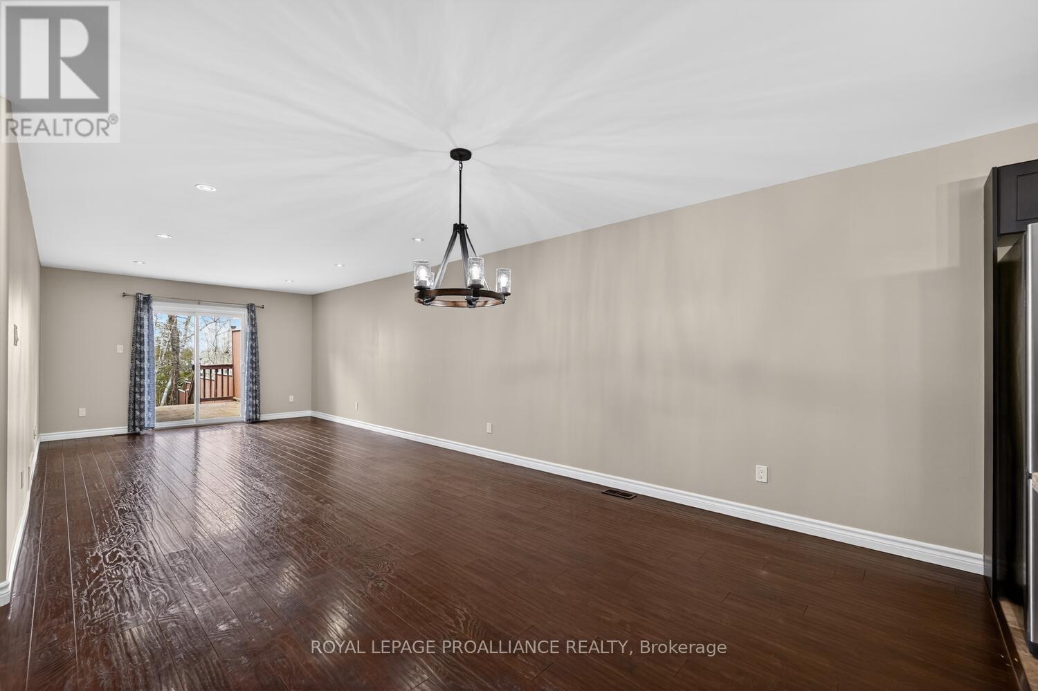 324 Fischl Drive, Prescott, Ontario  K0E 1T0 - Photo 8 - X12991884